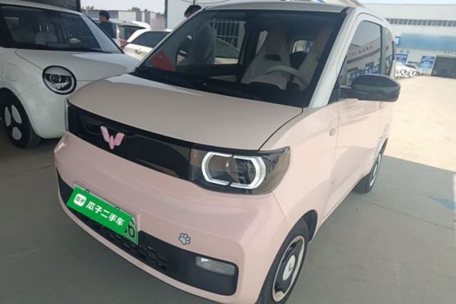 Used Wuling Hongguang MINIEV 2021 Macaron Sandwich Model 170 km Lithium Iron Phosphate