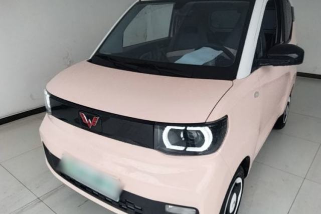 Ojetý Wuling Hongguang MINIEV 2021 Macaron Premium Model – Lithium Iron Phosphate