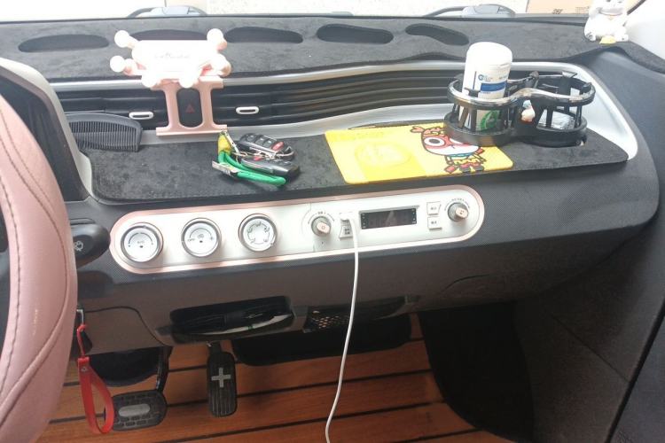 Used Wuling Hongguang MINIEV 2021 Macaron Premium Model – Lithium-NMC Audio And AC Panel