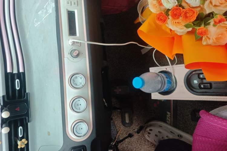 Used Wuling Hongguang MINIEV 2021 Macaron Fashion Edition Lithium-Ion Battery Audio And AC Panel