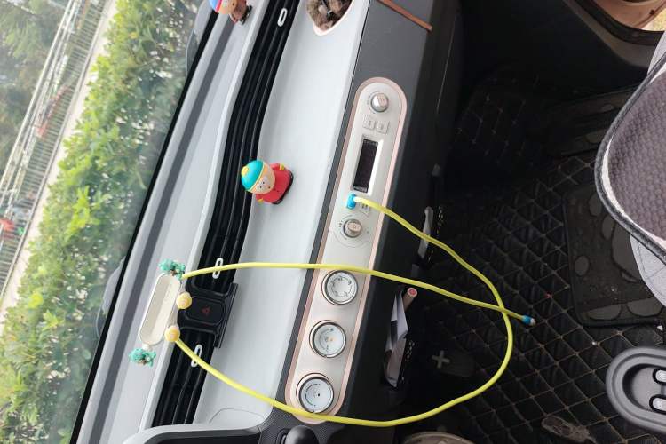 Used Wuling Hongguang MINIEV 2021 Macaron Premium Model – Lithium-NMC Audio And AC Panel