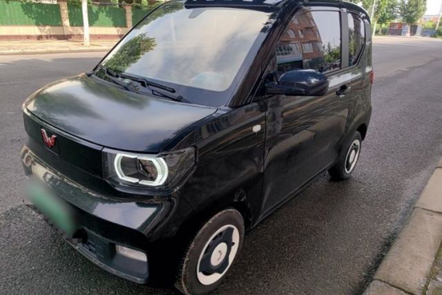 Used Wuling Hongguang MINIEV 2021 Macaron Premium Model – Lithium Iron Phosphate