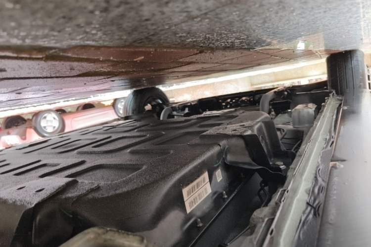 Used Wuling Hongguang MINIEV 2021 Macaron Premium Model – Lithium-NMC Chassis Rear Left