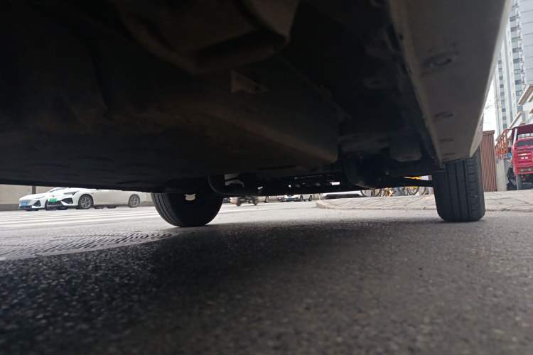Used Wuling Hongguang MINIEV 2021 Macaron Sandwich Model 120 km Lithium NMC Chassis Rear Right