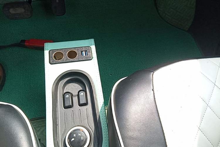 Used Wuling Hongguang MINIEV 2021 Macaron Premium Model – Lithium-NMC Gear Lever