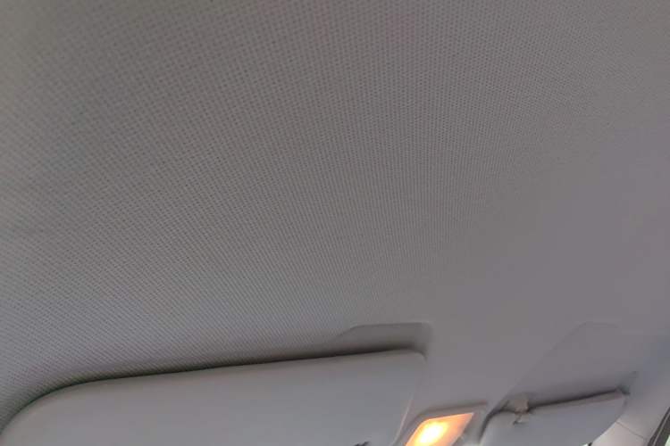 Used Wuling Hongguang MINIEV 2021 Macaron Premium Model – Lithium Iron Phosphate Headliner
