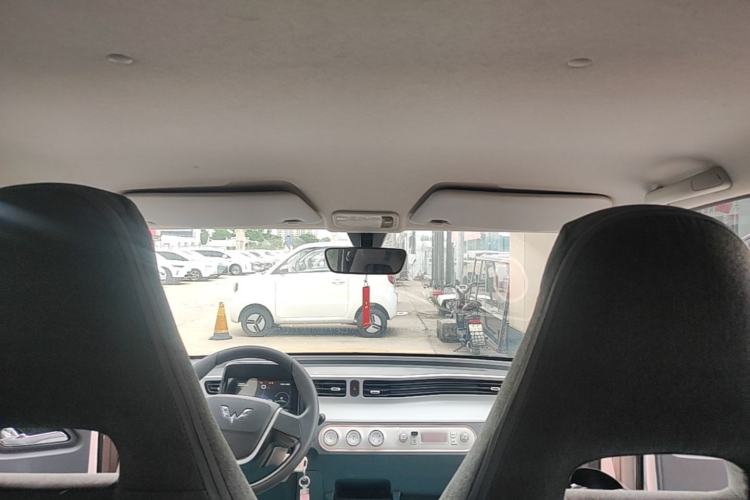 Used Wuling Hongguang MINIEV 2021 Macaron Premium Model – Lithium Iron Phosphate Headliner