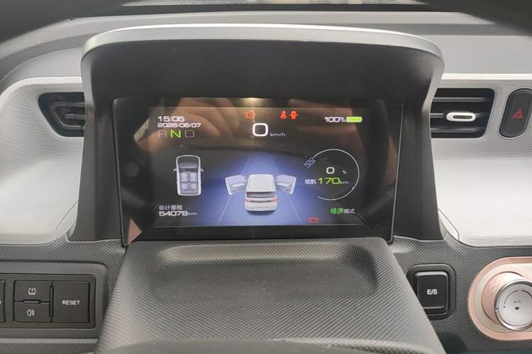 Used Wuling Hongguang MINIEV 2021 Macaron Premium Model – Lithium Iron Phosphate Instrument Cluster