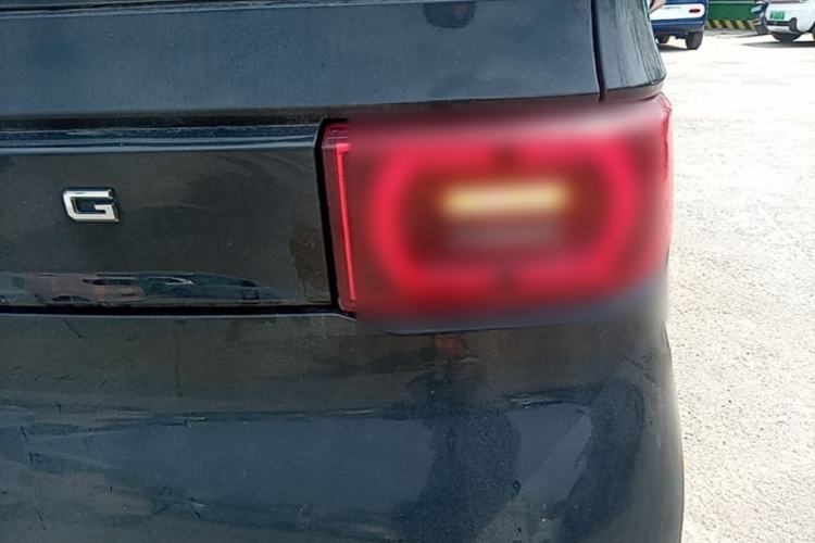Used Wuling Hongguang MINIEV 2021 Macaron Premium Model – Lithium-NMC Right Rear Taillight