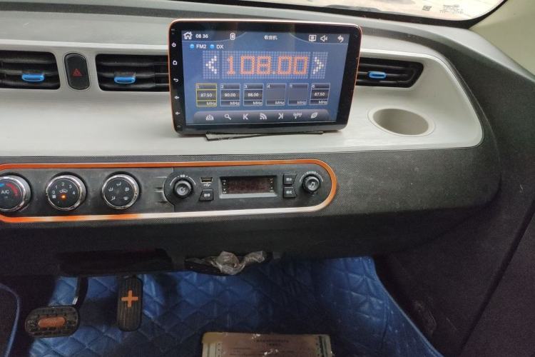 Used Wuling Hongguang MINIEV 2021 Macaron Premium Model – Lithium Iron Phosphate Audio And AC Panel