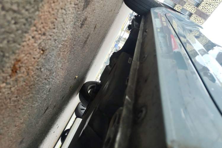 Used Wuling Hongguang MINIEV 2021 Macaron Fashion Model Lithium Iron Phosphate Chassis Front Right