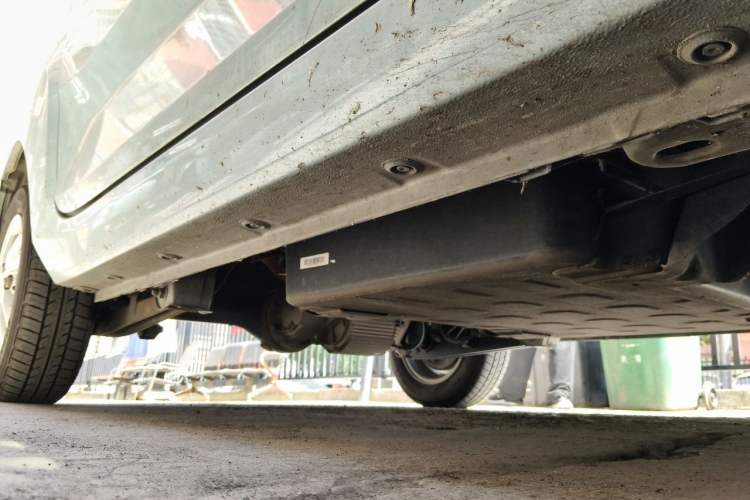 Used Wuling Hongguang MINIEV 2021 Macaron Fashion Edition Lithium-Ion Battery Chassis Front Right