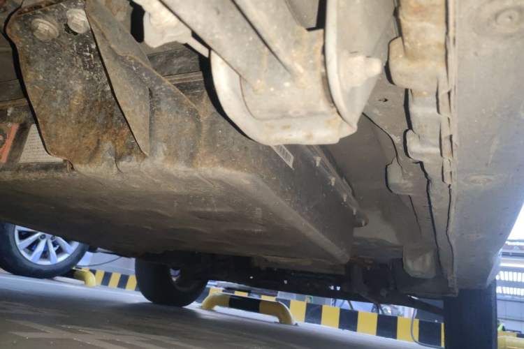 Used Wuling Hongguang MINIEV 2021 Macaron Fashion Model Lithium Iron Phosphate Chassis Rear Right