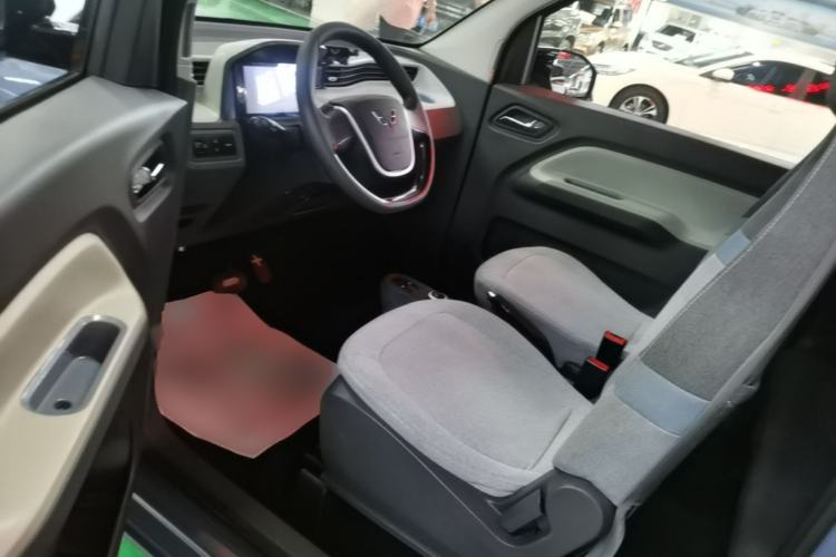 Used Wuling Hongguang MINIEV 2021 Macaron Premium Model – Lithium Iron Phosphate Driver Seat