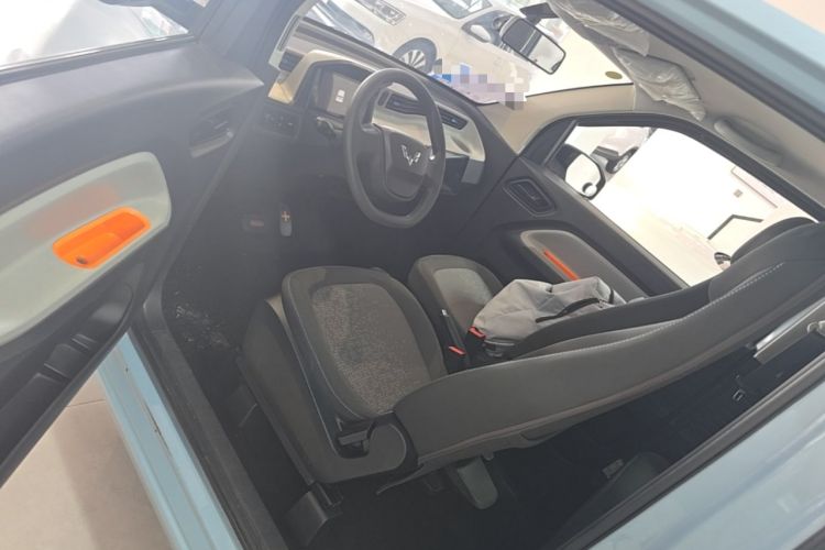 Used Wuling Hongguang MINIEV 2021 Macaron Premium Model – Lithium Iron Phosphate Driver Seat