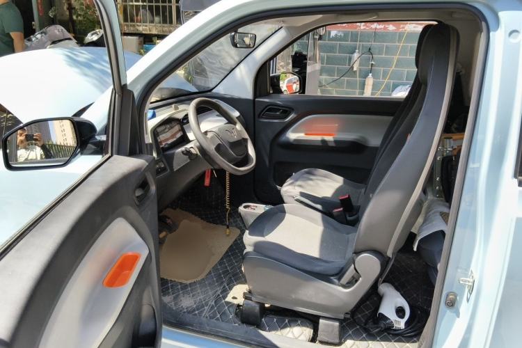 Used Wuling Hongguang MINIEV 2021 Macaron Fashion Edition Lithium-Ion Battery Driver Seat