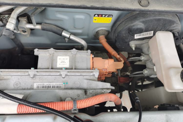 Used Wuling Hongguang MINIEV 2021 Macaron Fashion Edition Lithium-Ion Battery Engine Bay