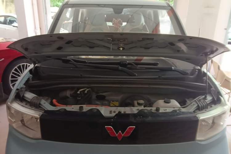 Used Wuling Hongguang MINIEV 2021 Macaron Premium Model – Lithium Iron Phosphate Engine Bay