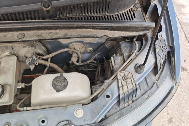 Used Wuling Hongguang MINIEV 2021 Macaron Premium Model – Lithium Iron Phosphate Engine Bay Left