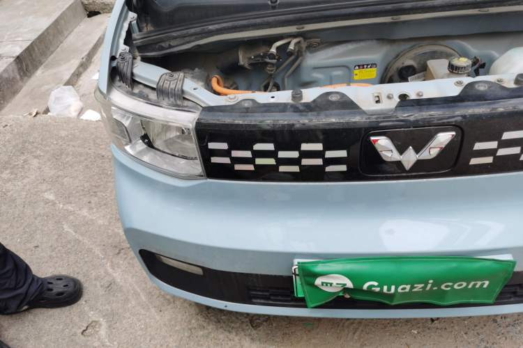 Used Wuling Hongguang MINIEV 2021 Macaron Fashion Model Lithium Iron Phosphate Engine Bay Right