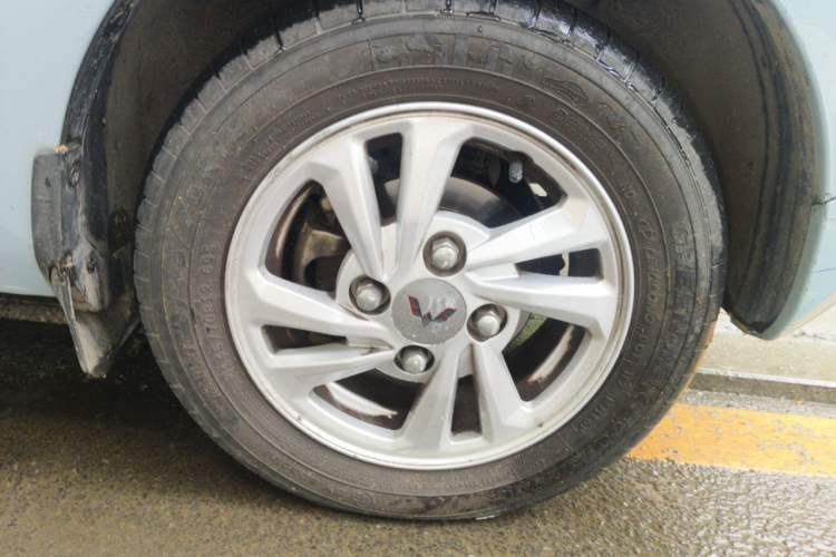 Used Wuling Hongguang MINIEV 2021 Macaron Fashion Edition Lithium-Ion Battery Exterior 1