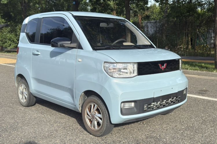 Used Wuling Hongguang MINIEV 2021 Macaron Fashion Model Lithium Iron Phosphate Exterior 1
