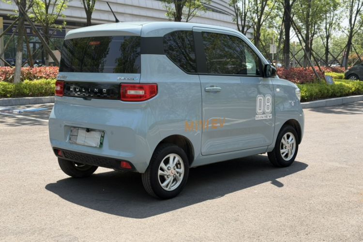 Used Wuling Hongguang MINIEV 2021 Macaron Fashion Model Lithium Iron Phosphate Exterior 1