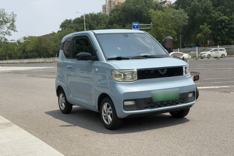Used Wuling Hongguang MINIEV 2021 Macaron Sandwich Model 170 km Lithium Ternary Exterior 3
