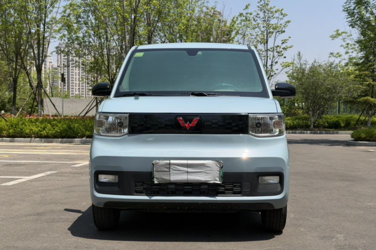 Used Wuling Hongguang MINIEV 2021 Macaron Fashion Model Lithium Iron Phosphate Exterior 4