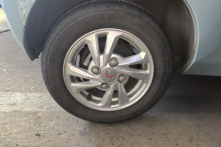 Used Wuling Hongguang MINIEV 2021 Macaron Premium Model – Lithium Iron Phosphate Exterior 5