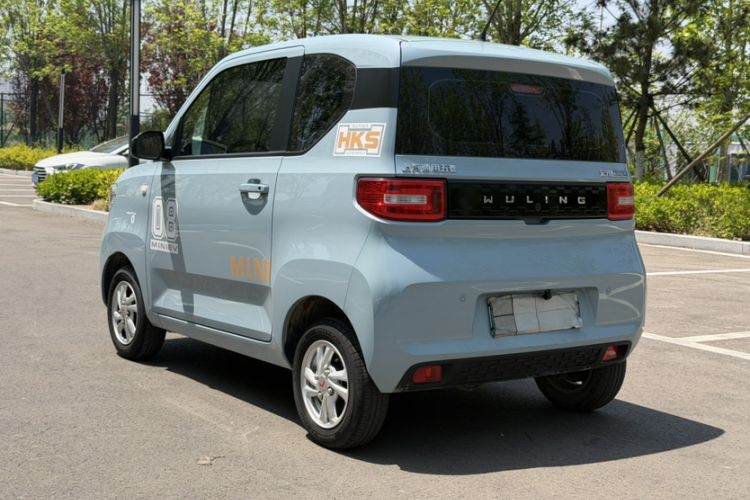 Used Wuling Hongguang MINIEV 2021 Macaron Fashion Model Lithium Iron Phosphate Exterior 5