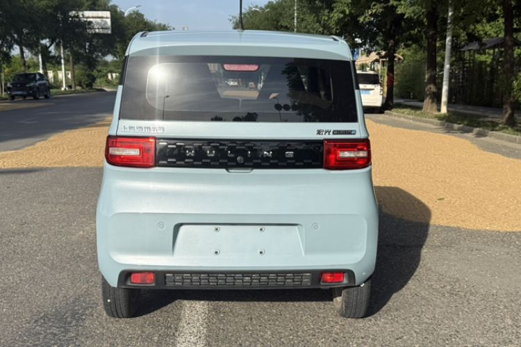 Used Wuling Hongguang MINIEV 2021 Macaron Fashion Model Lithium Iron Phosphate Exterior 9