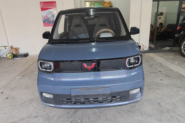 Used Wuling Hongguang MINIEV 2021 Macaron Fashion Model Lithium Iron Phosphate Front