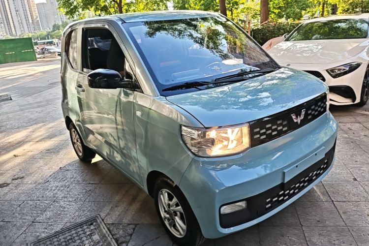 Used Wuling Hongguang MINIEV 2021 Macaron Premium Model – Lithium Iron Phosphate Front Right 45 Deg
