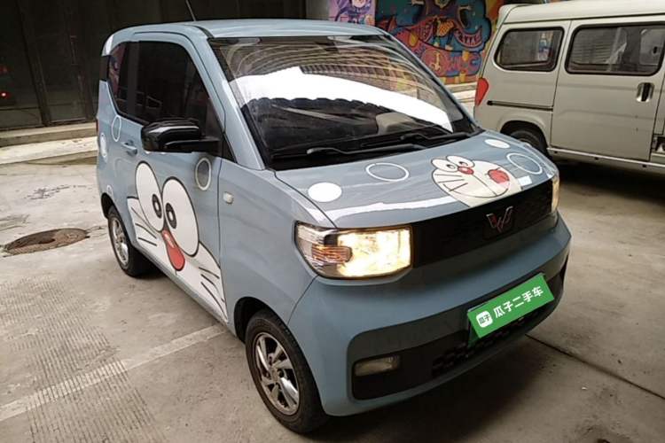 Used Wuling Hongguang MINIEV 2021 Macaron Fashion Model Lithium Iron Phosphate Front Right 45 Deg