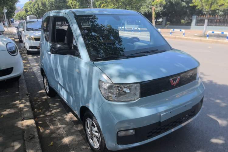 Used Wuling Hongguang MINIEV 2021 Macaron Fashion Model Lithium Iron Phosphate Front Right 45 Deg