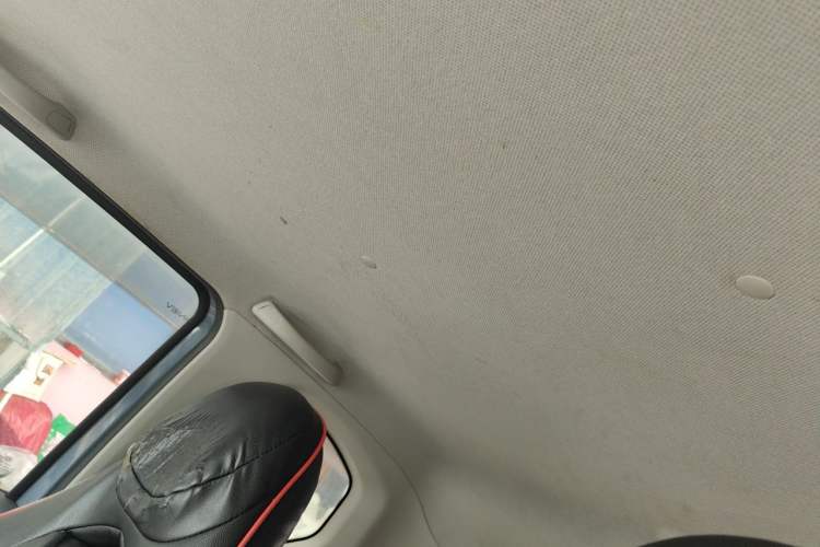 Used Wuling Hongguang MINIEV 2021 Macaron Premium Model – Lithium Iron Phosphate Headliner