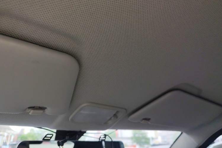 Used Wuling Hongguang MINIEV 2021 Macaron Fashion Model Lithium Iron Phosphate Headliner
