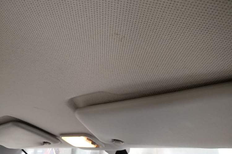 Used Wuling Hongguang MINIEV 2021 Macaron Fashion Model Lithium Iron Phosphate Headliner
