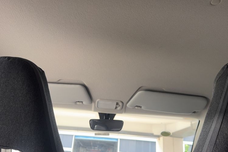 Used Wuling Hongguang MINIEV 2021 Macaron Premium Model – Lithium Iron Phosphate Headliner
