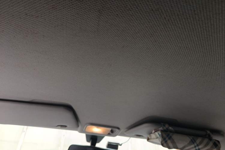 Used Wuling Hongguang MINIEV 2021 Macaron Fashion Model Lithium Iron Phosphate Headliner