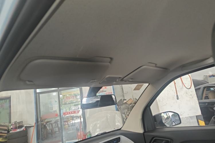 Used Wuling Hongguang MINIEV 2021 Macaron Fashion Model Lithium Iron Phosphate Headliner