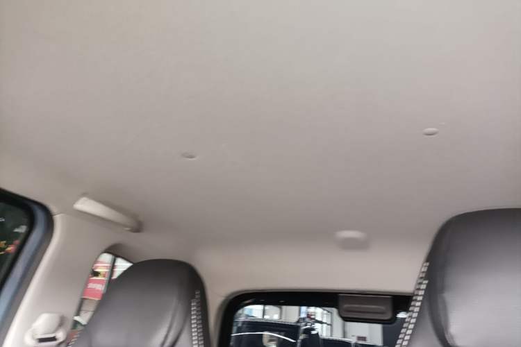 Used Wuling Hongguang MINIEV 2021 Macaron Premium Model – Lithium Iron Phosphate Headliner