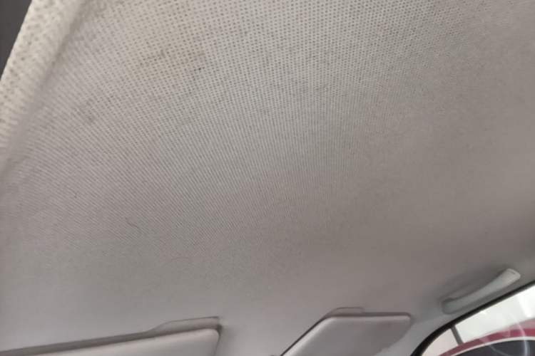 Used Wuling Hongguang MINIEV 2021 Macaron Premium Model – Lithium Iron Phosphate Headliner