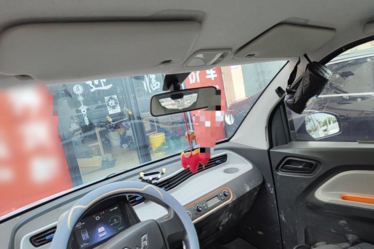 Used Wuling Hongguang MINIEV 2021 Macaron Premium Model – Lithium Iron Phosphate Headliner