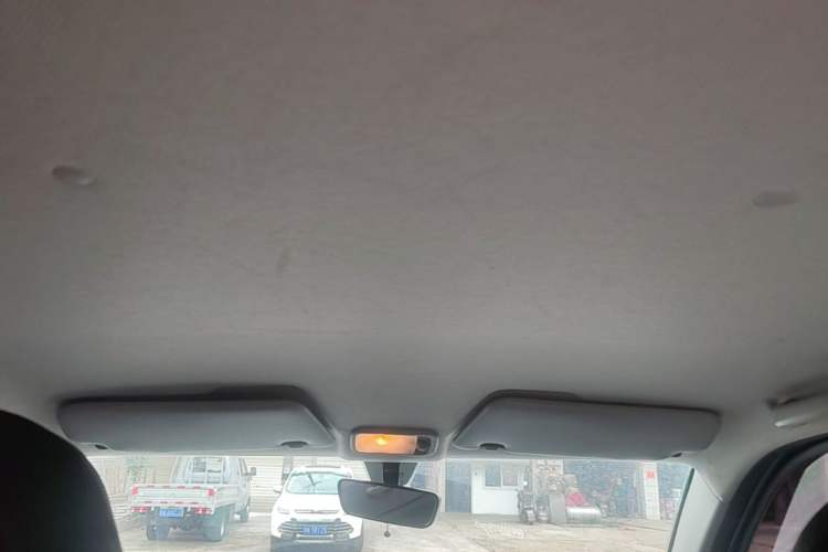 Used Wuling Hongguang MINIEV 2021 Macaron Premium Model – Lithium Iron Phosphate Headliner
