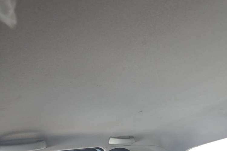 Used Wuling Hongguang MINIEV 2021 Macaron Premium Model – Lithium Iron Phosphate Headliner