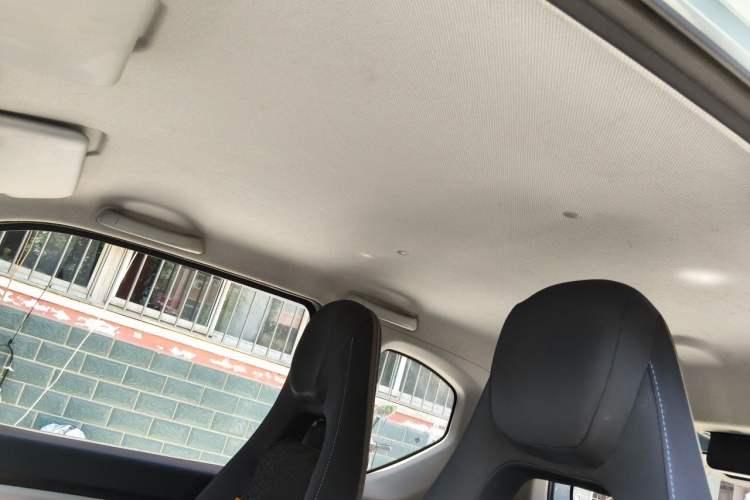 Used Wuling Hongguang MINIEV 2021 Macaron Fashion Edition Lithium-Ion Battery Headliner