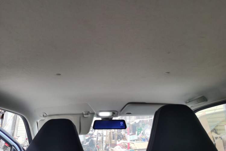 Used Wuling Hongguang MINIEV 2021 Macaron Fashion Model Lithium Iron Phosphate Headliner