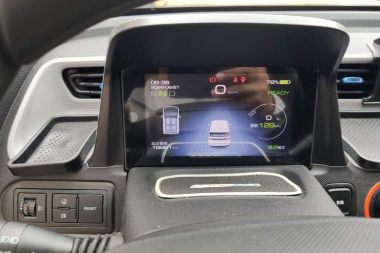 Used Wuling Hongguang MINIEV 2021 Macaron Premium Model – Lithium-NMC Instrument Cluster